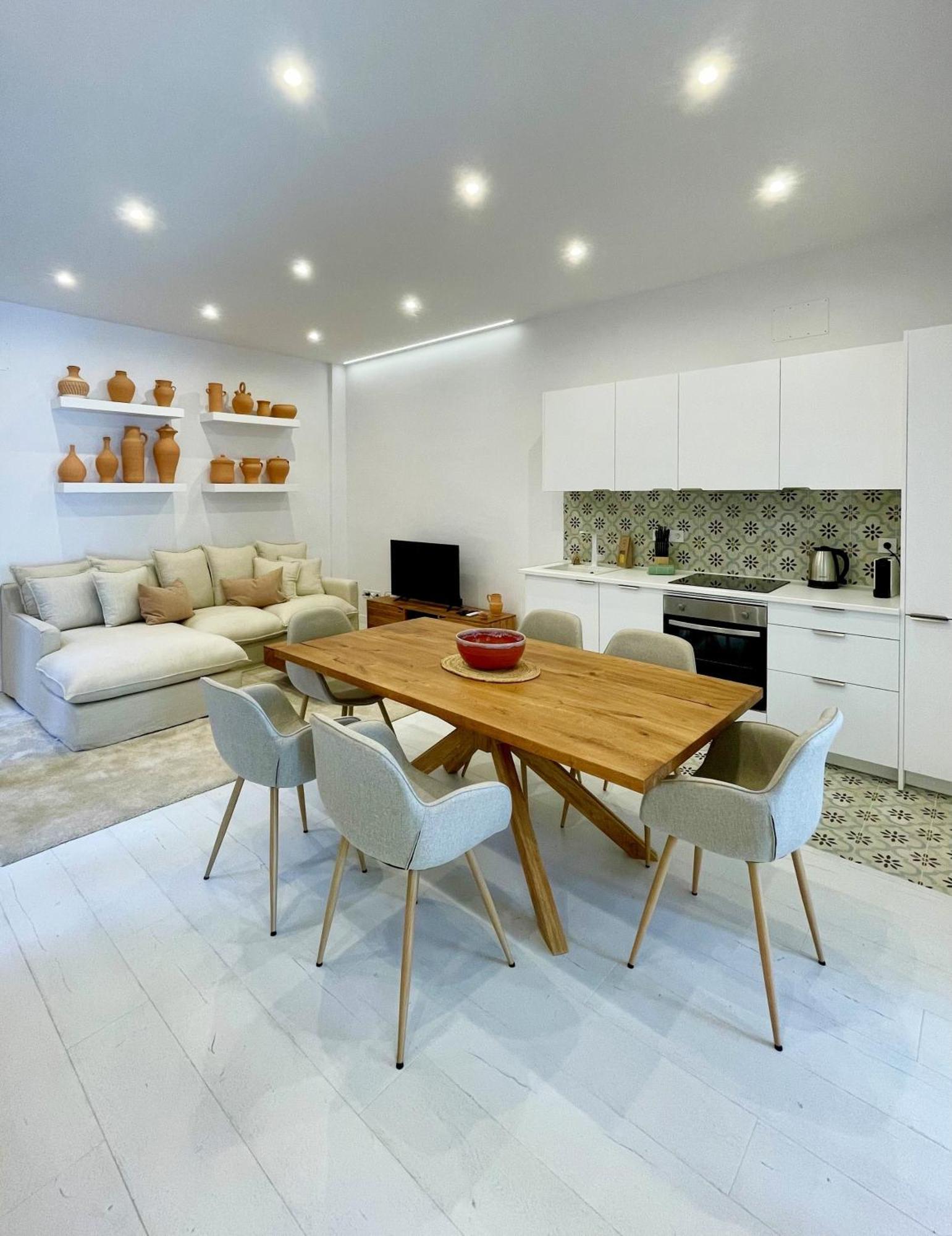 Piso Familiar Con Tres Habitaciones En La Goleta Malaga Luaran gambar